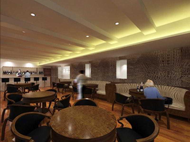 Royalton Hyderabad Abids Hotel Restaurant foto
