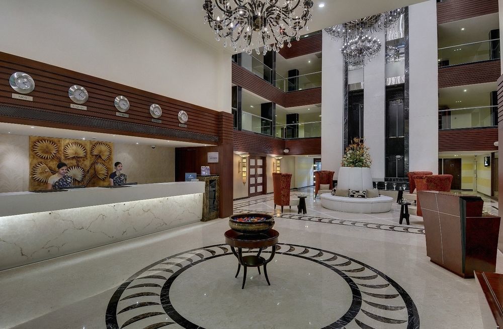 Royalton Hyderabad Abids Hotel Buitenkant foto